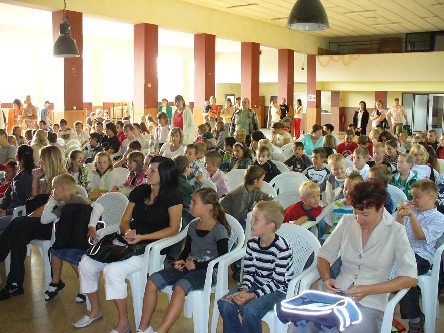 Fotogaléria Zahájenie školského roka 2.9.2008 (18) Zahájenie školského roka 2.9.2008