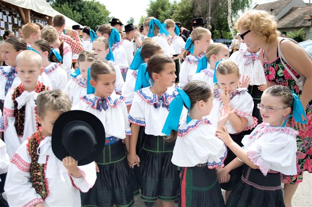 Fotogaléria Slávnosti spevu, hudby a tanca - 8. august 2010 (nedeľa) (62) Slávnosti spevu, hudby a tanca - 8. august 2010 (nedeľa)